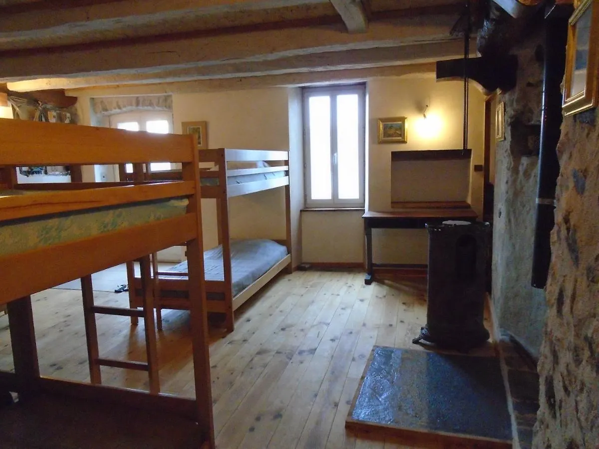 La Bastide St Paul Bed and Breakfast Angles  Bed & Breakfast Angles (Midi-Pyrenees)
